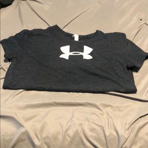 Under Armour T shirt